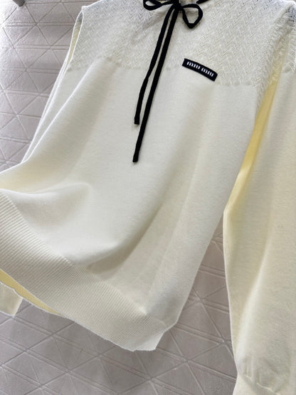 Bow-tie Tulip Collar Sweater