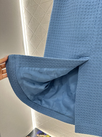 Located Short Jacket/Skirt