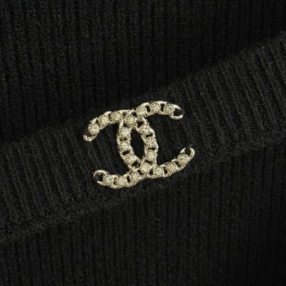 Relaxed-style knit set