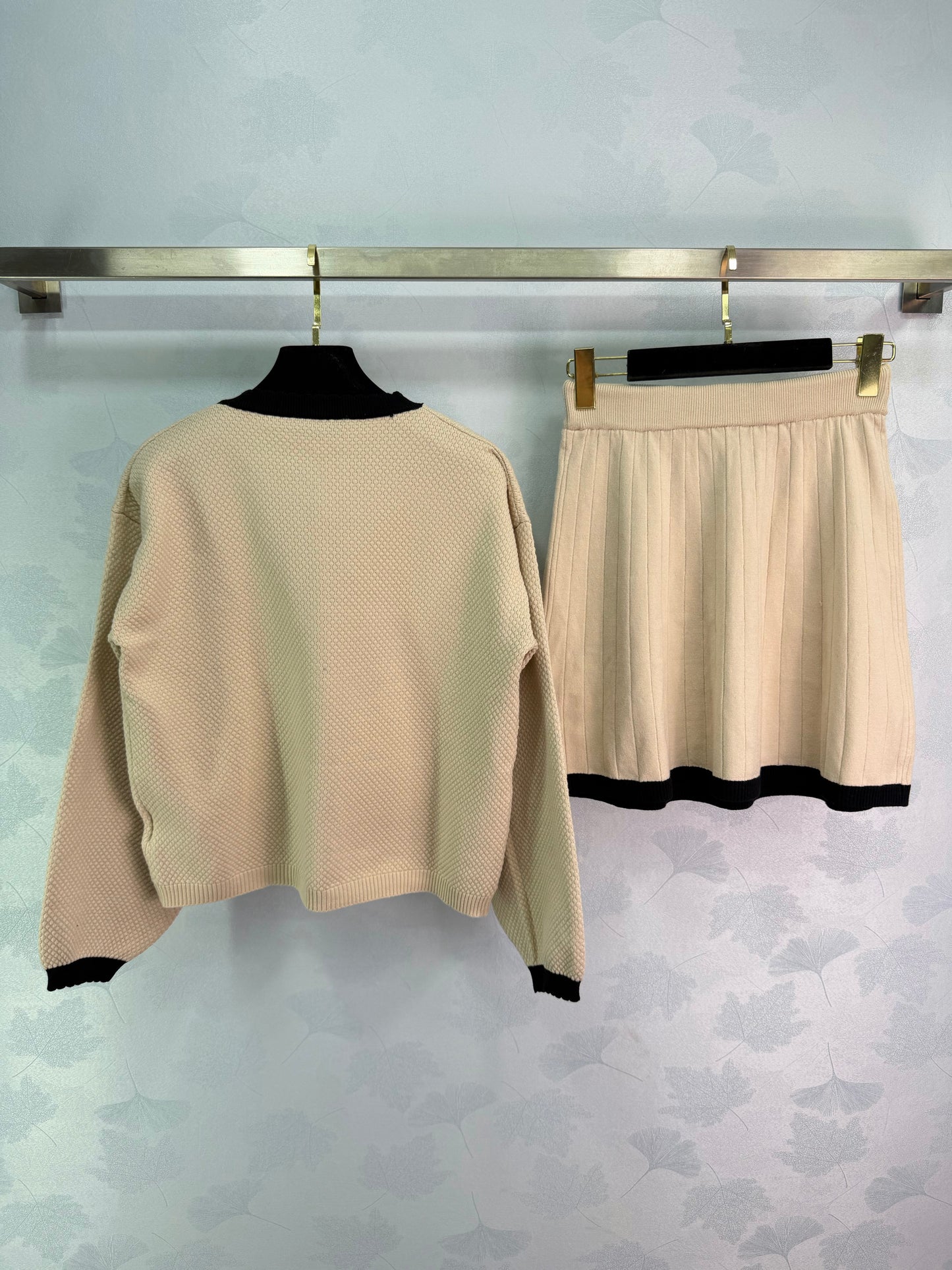 Knitwear Set