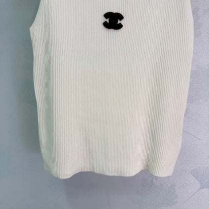 Knitted Vest