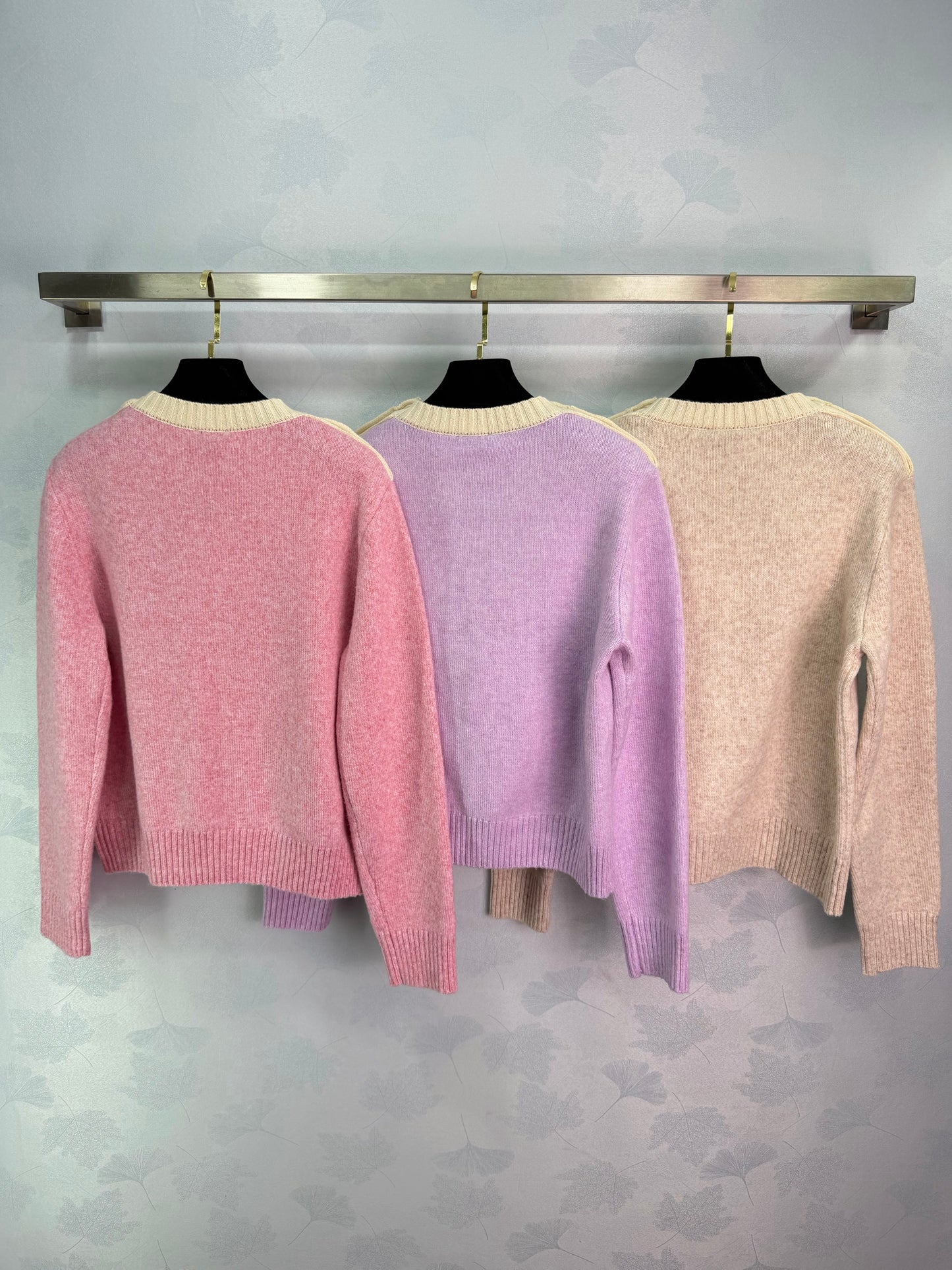 Bow-Tie Knit Sweater