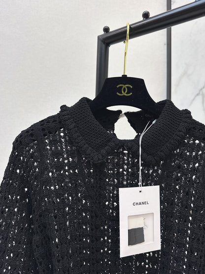 Located openwork knit top