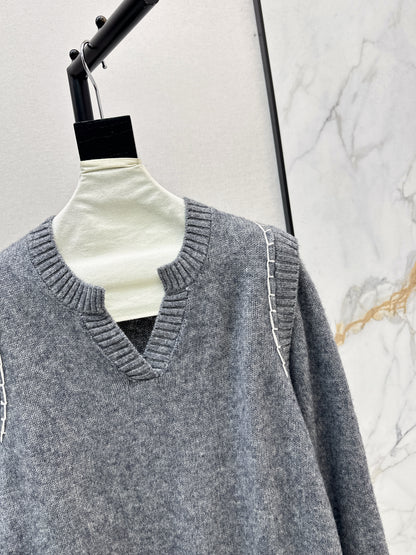 Crew neck sweater