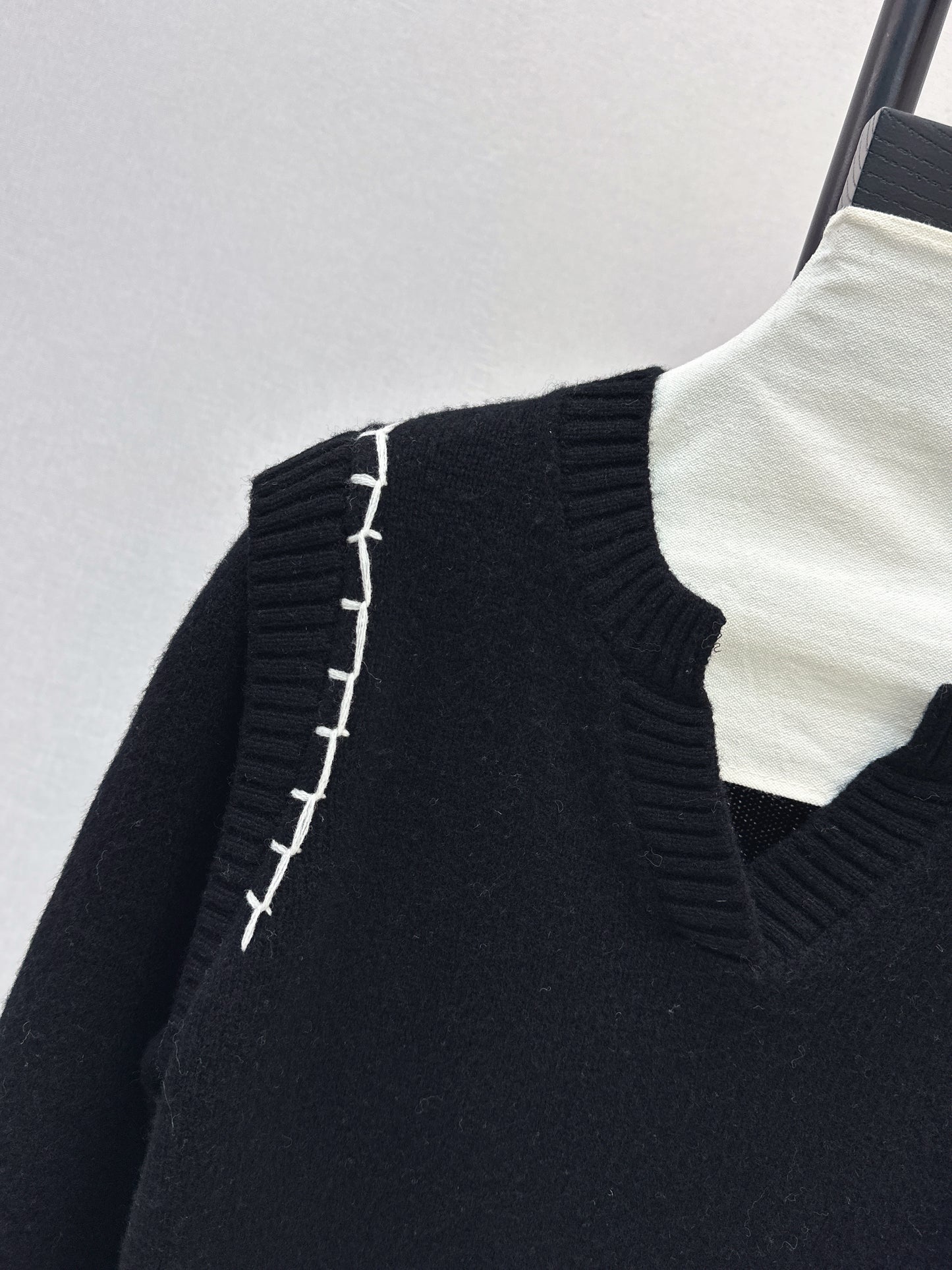 Crew neck sweater