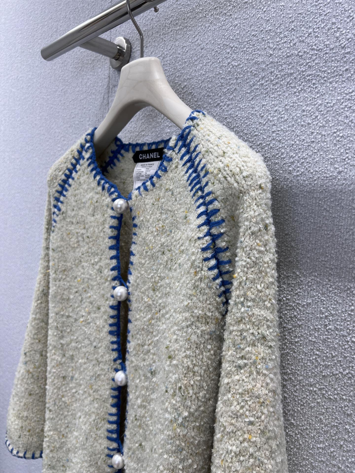 Single-breasted cardigan