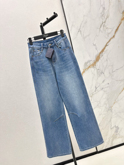 Casual straight-leg pants