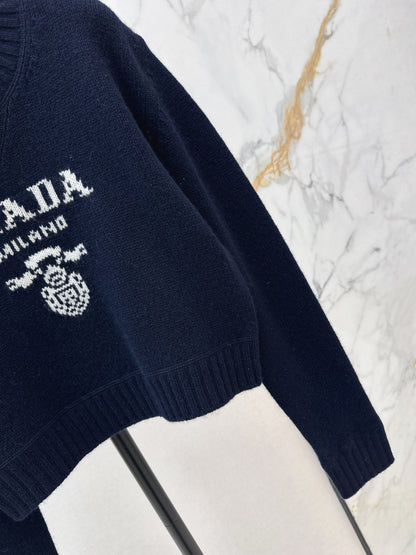 Basic Cashmere Sweater