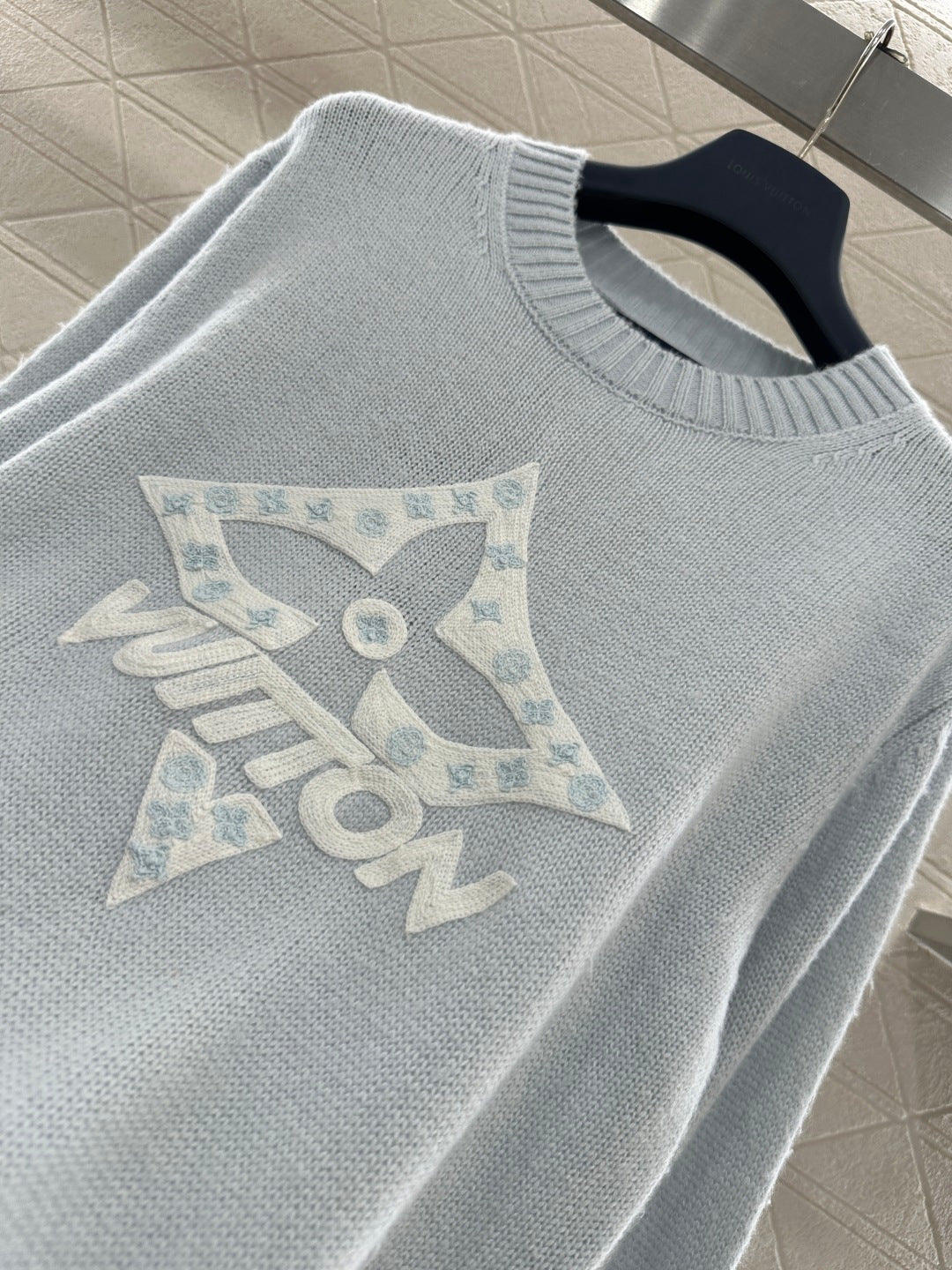 Four-Leaf Clover Color Block Sweater