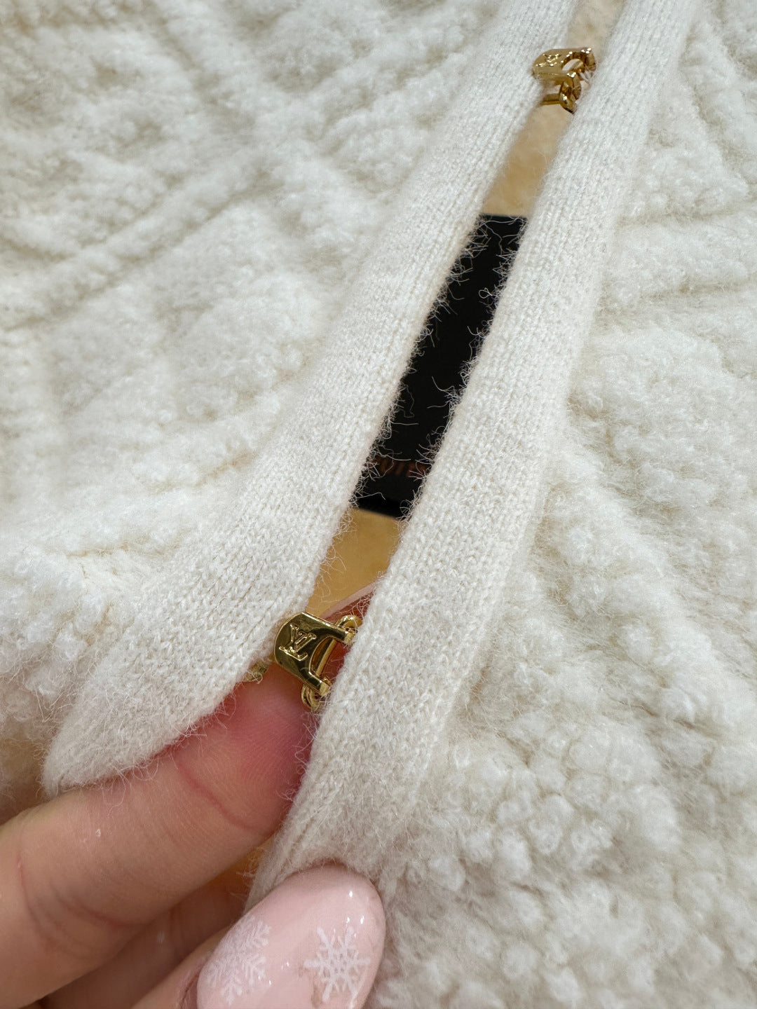 Jacquard Knit Cardigan/Skirt