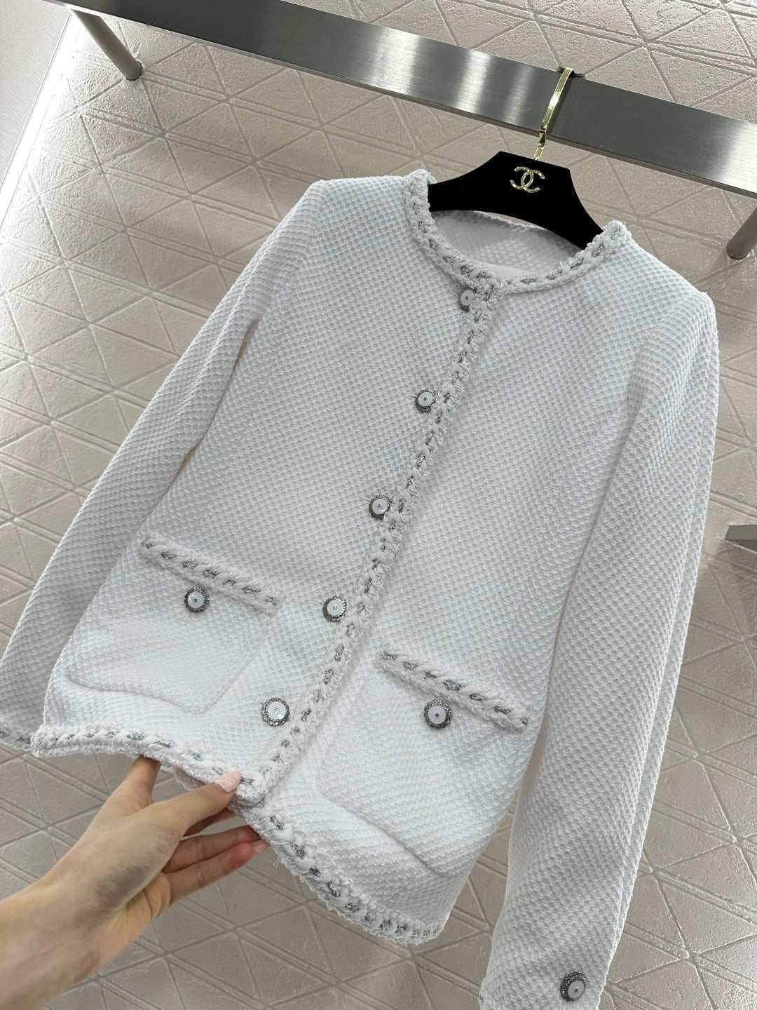 Round Neck Tie-Edge Coat
