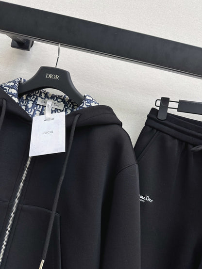 Monogram-patterned casual set