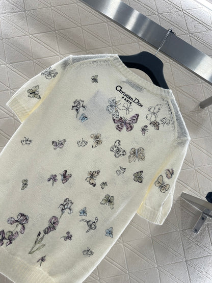 Embroidered Short-Sleeve T-Shirt