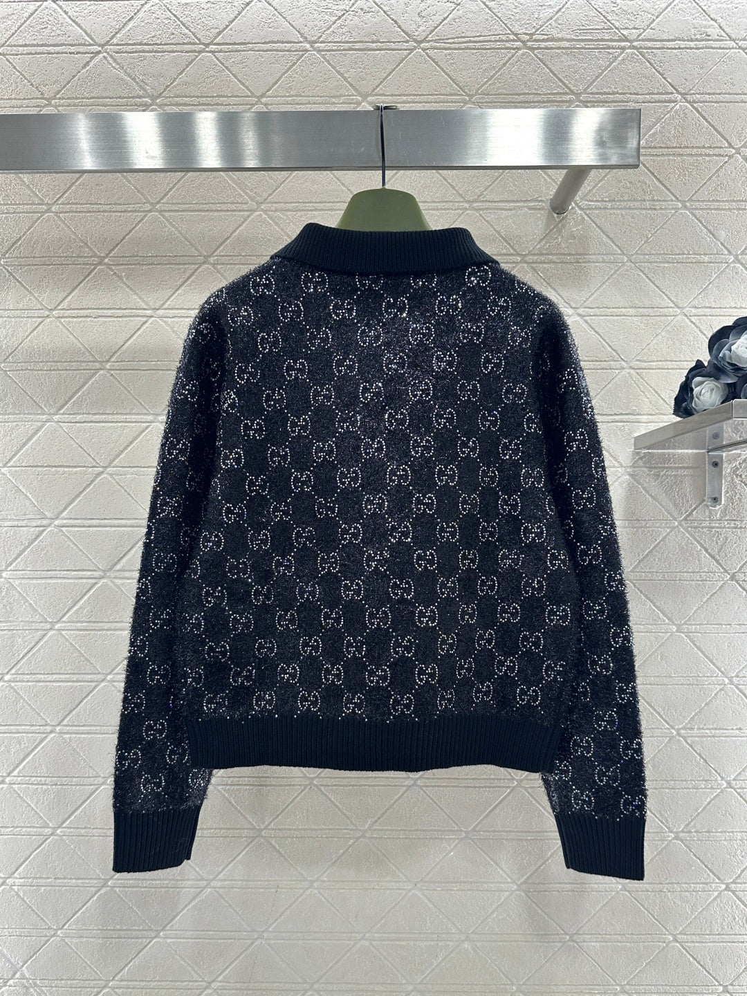 Rhinestone-stamped Collar Sweater