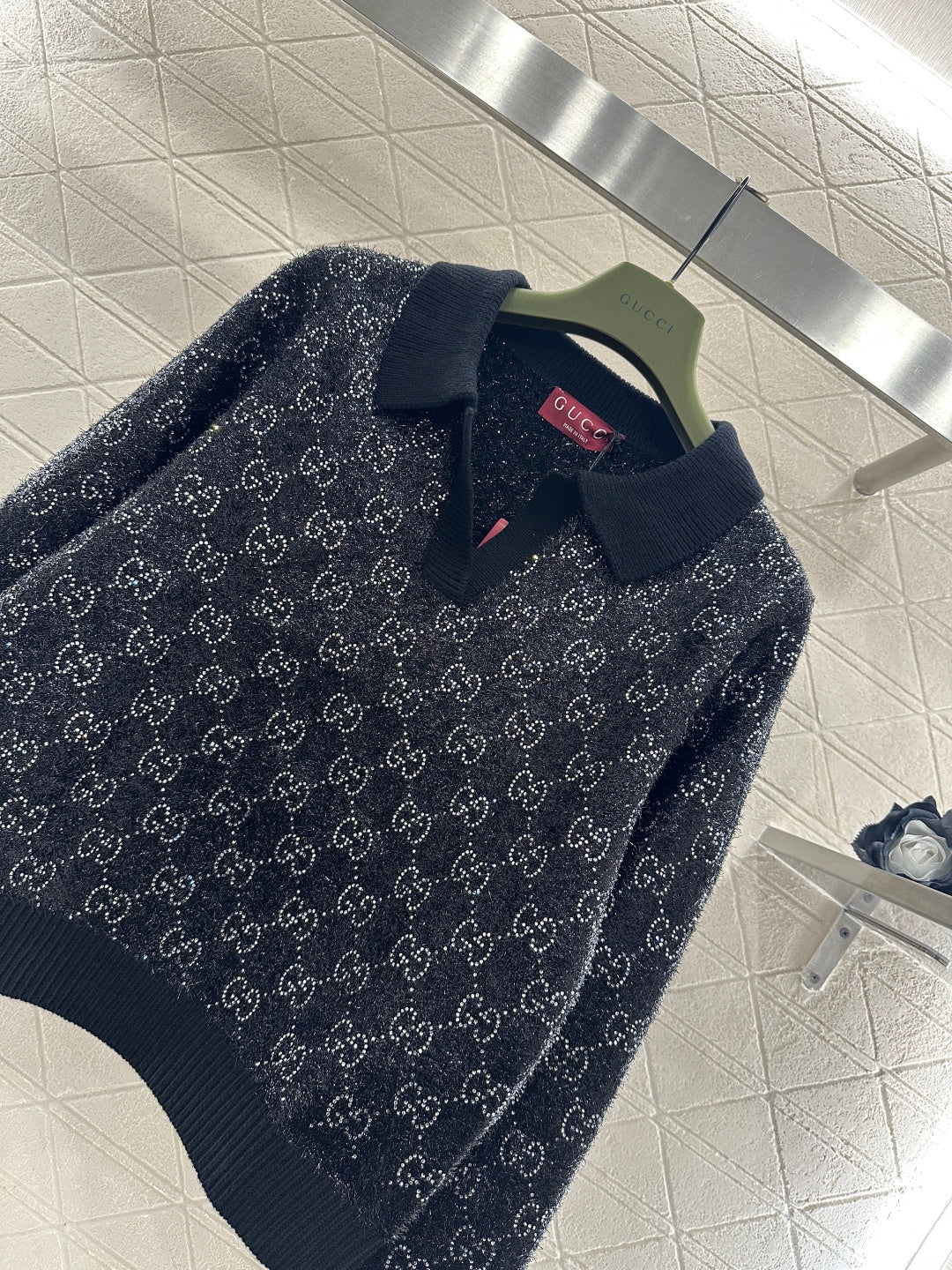 Rhinestone-stamped Collar Sweater