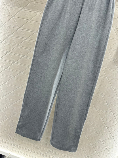 Sweatshirt and Pants Set