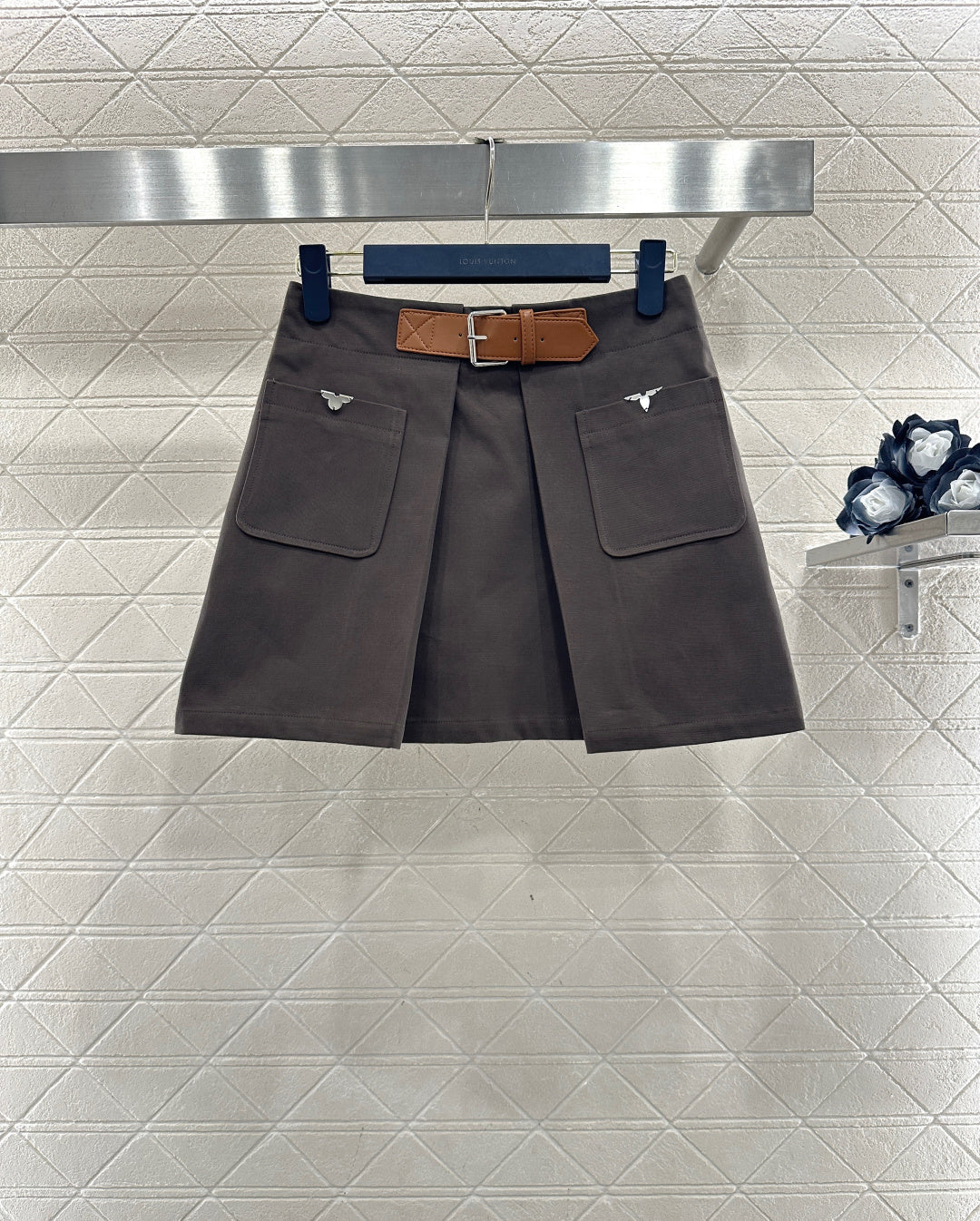 Lapel suit/skirt