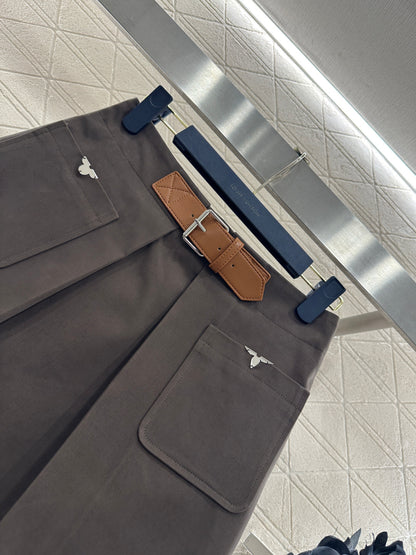 Lapel suit/skirt