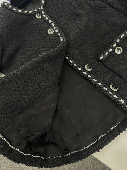 Round Neck Tie-Edge Jacket