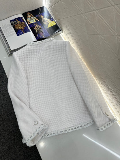 Round Neck Tie-Edge Jacket