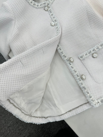 Round Neck Tie-Edge Jacket