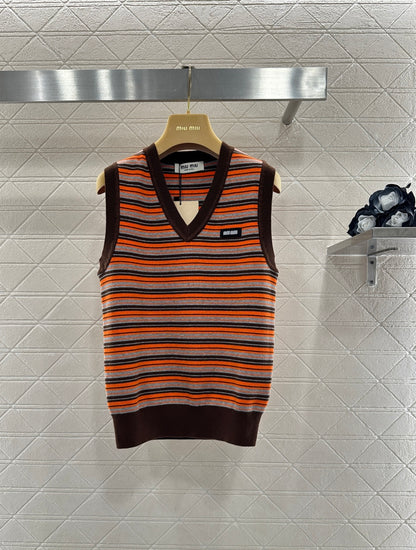 Round Neck Striped Knit Vest