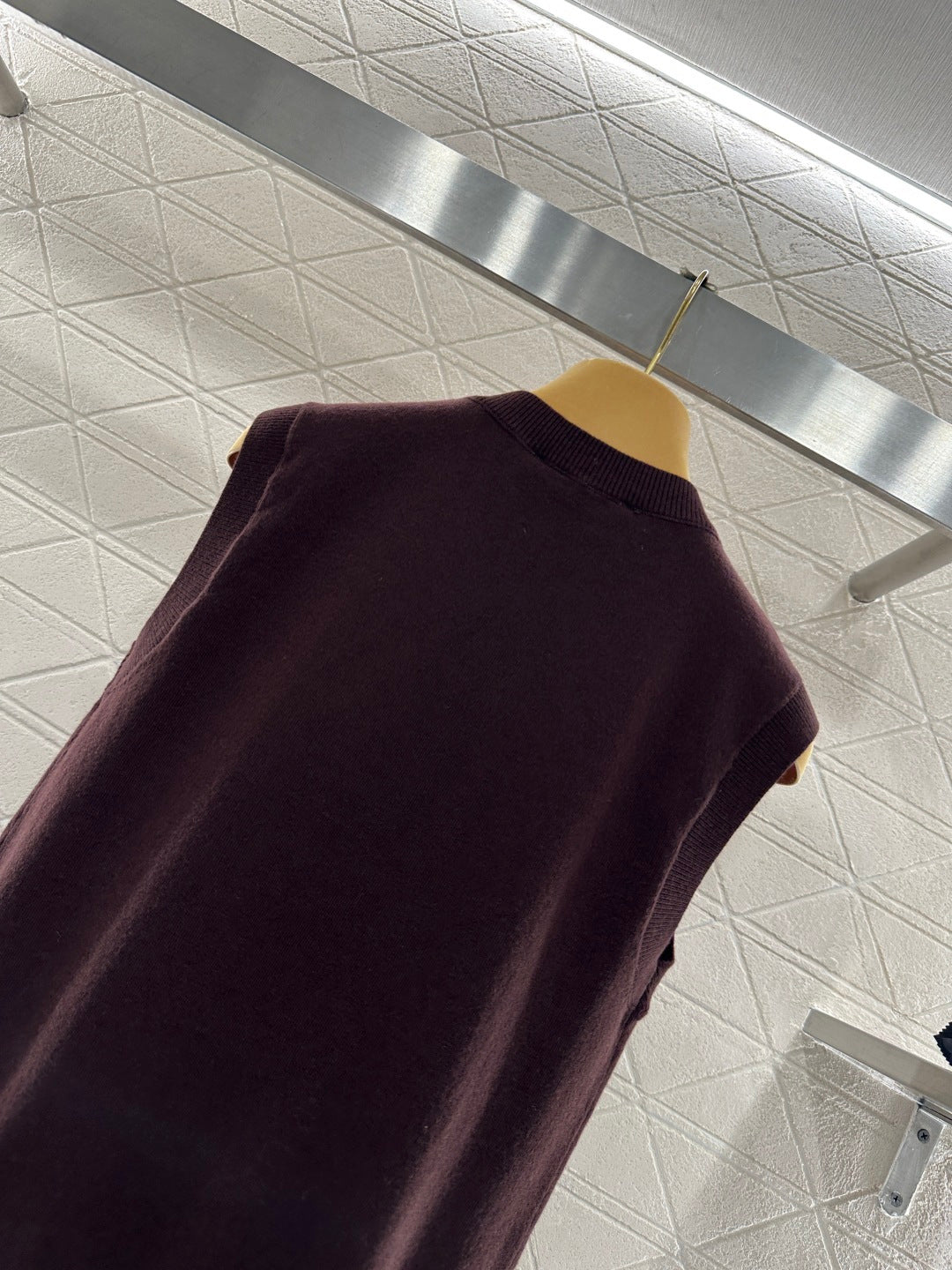 Crew Neck Knitted Vest