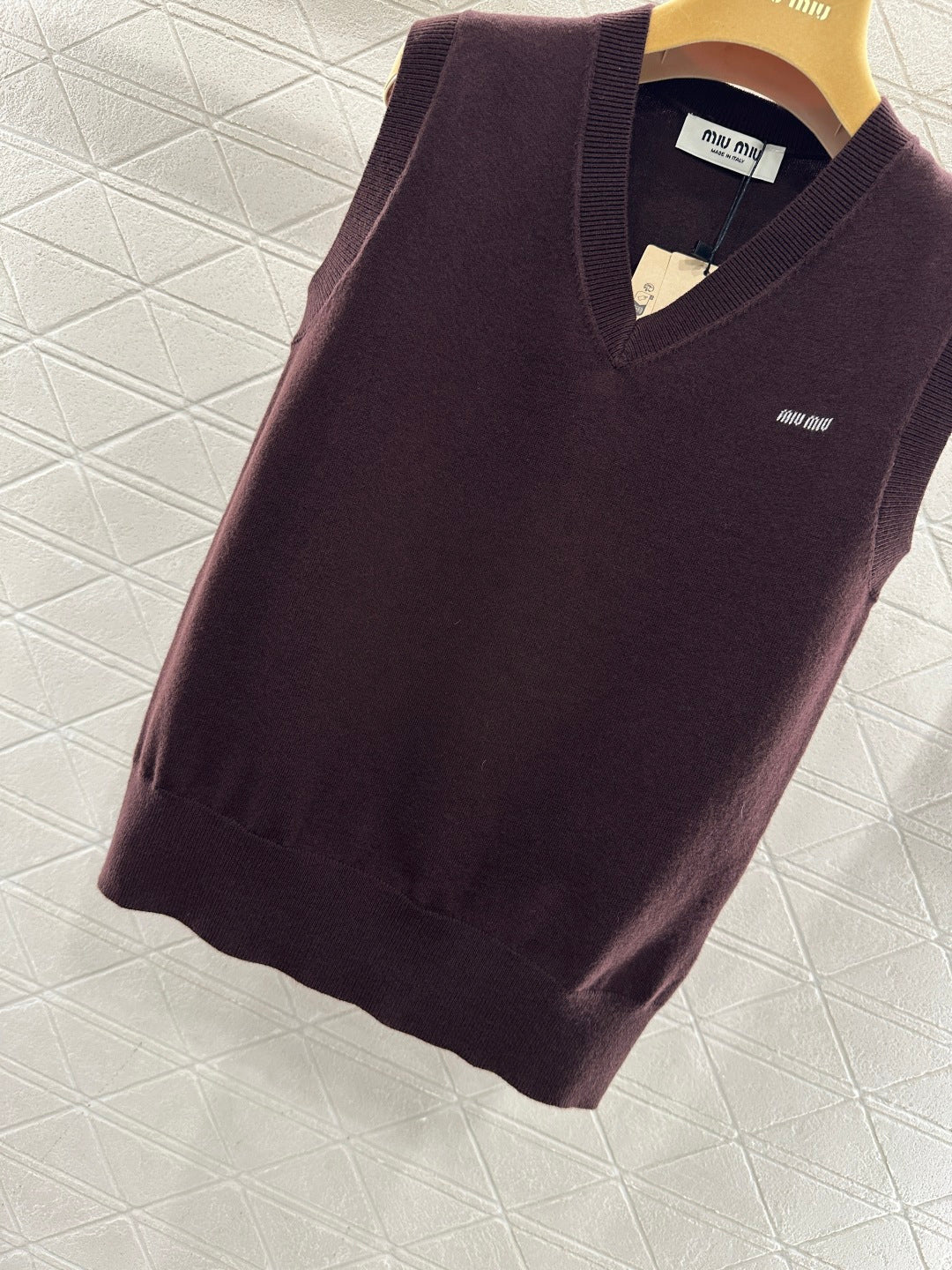 Crew Neck Knitted Vest