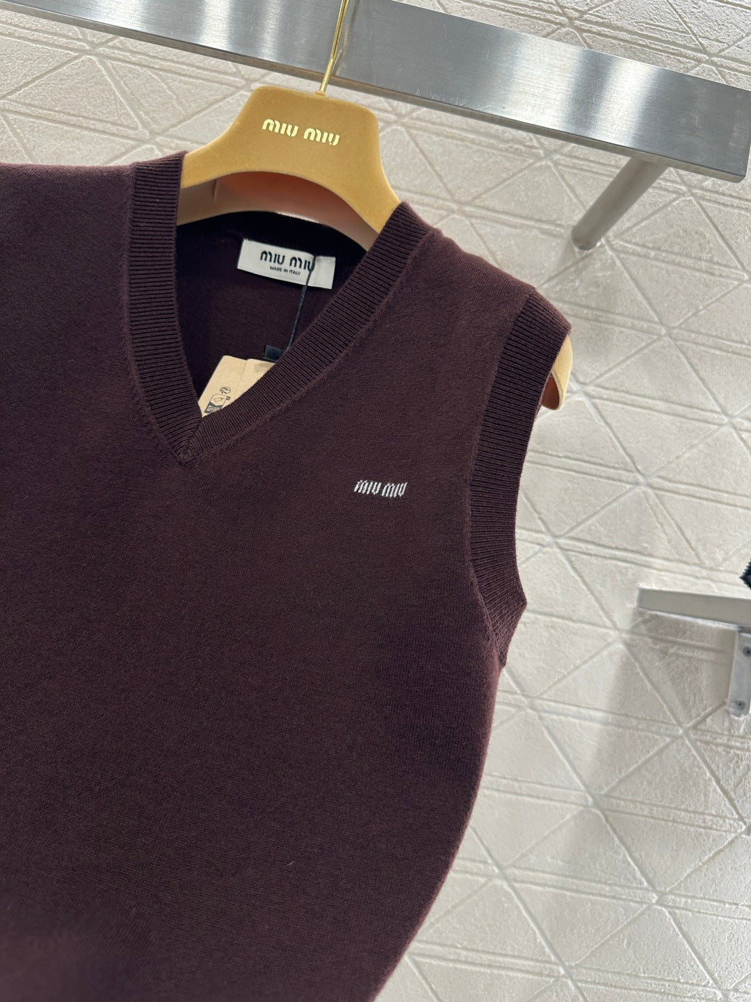 Crew Neck Knitted Vest