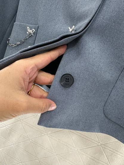 Color-blocked Stand-up Collar Jacket/Pleated Skirt