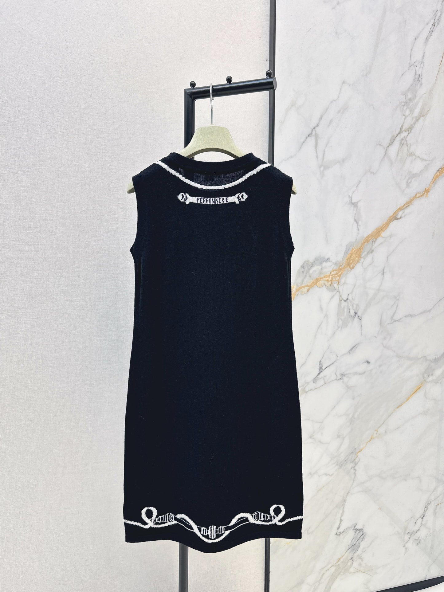Jacquard Pattern Sleeveless Dress