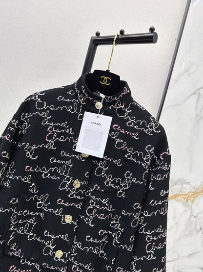 Stand-up collar jacket