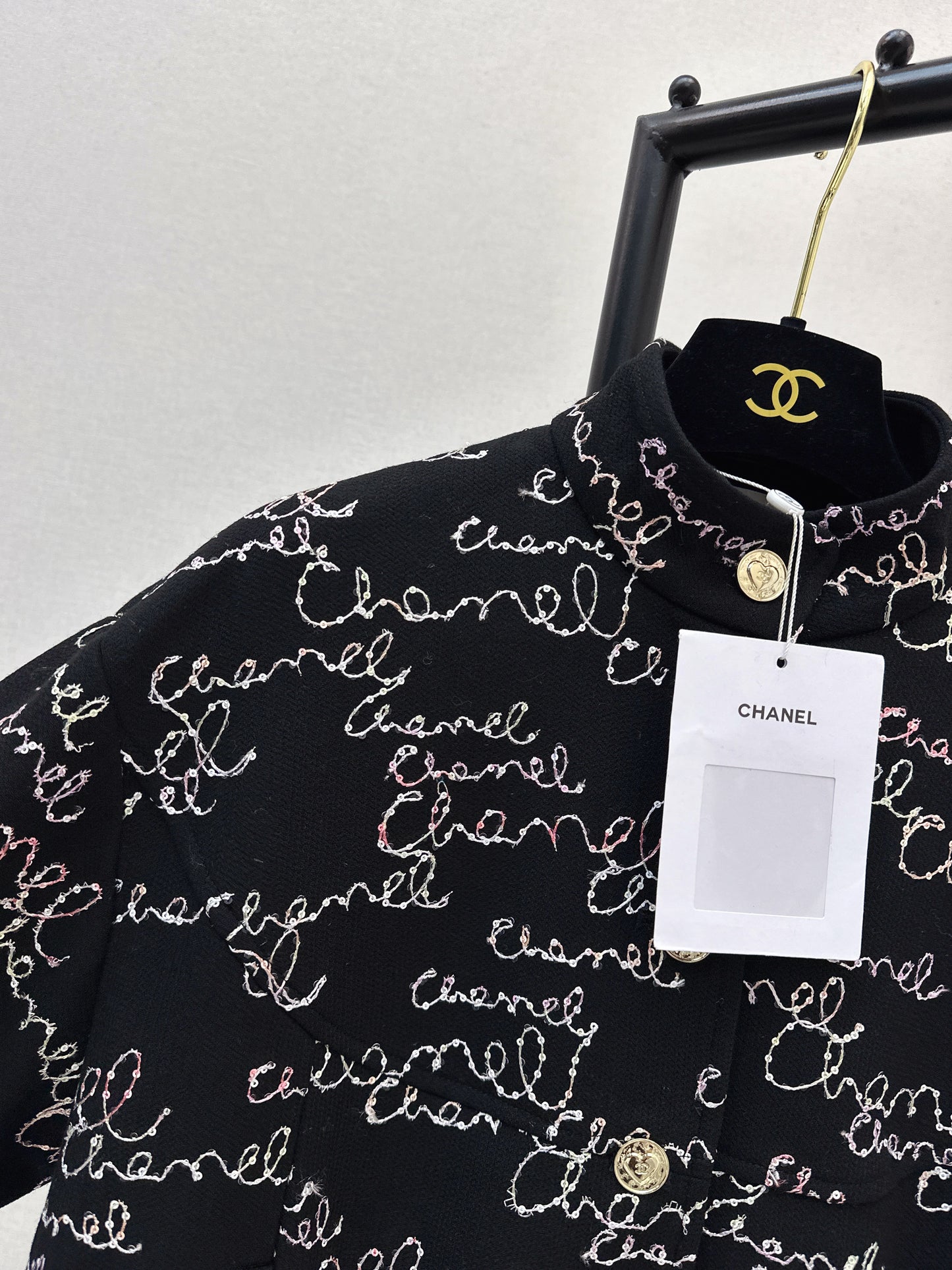 Stand-up collar jacket