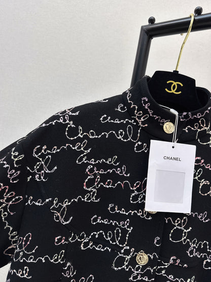 Stand-up collar jacket