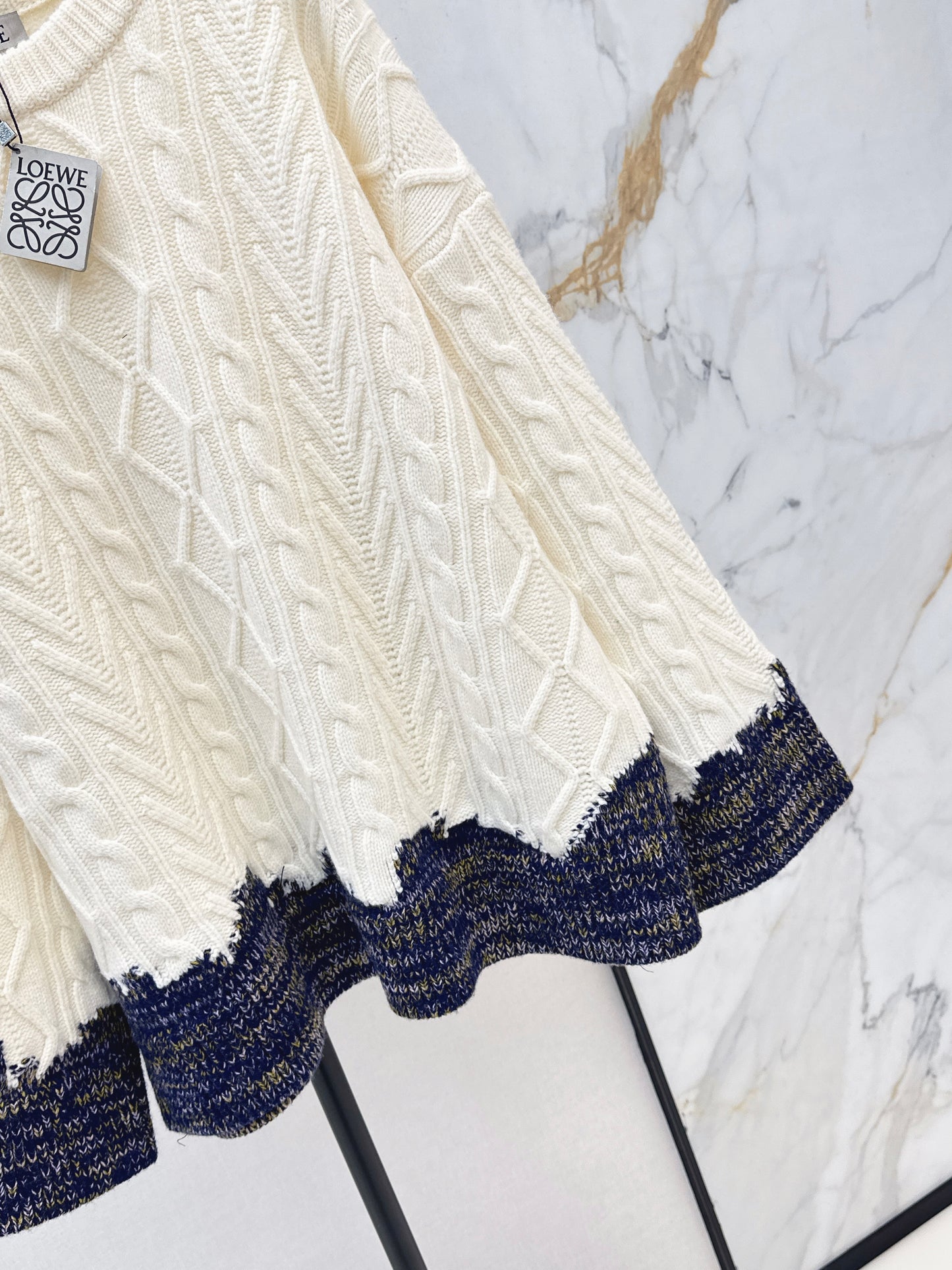 Color-blocked decorative sweater