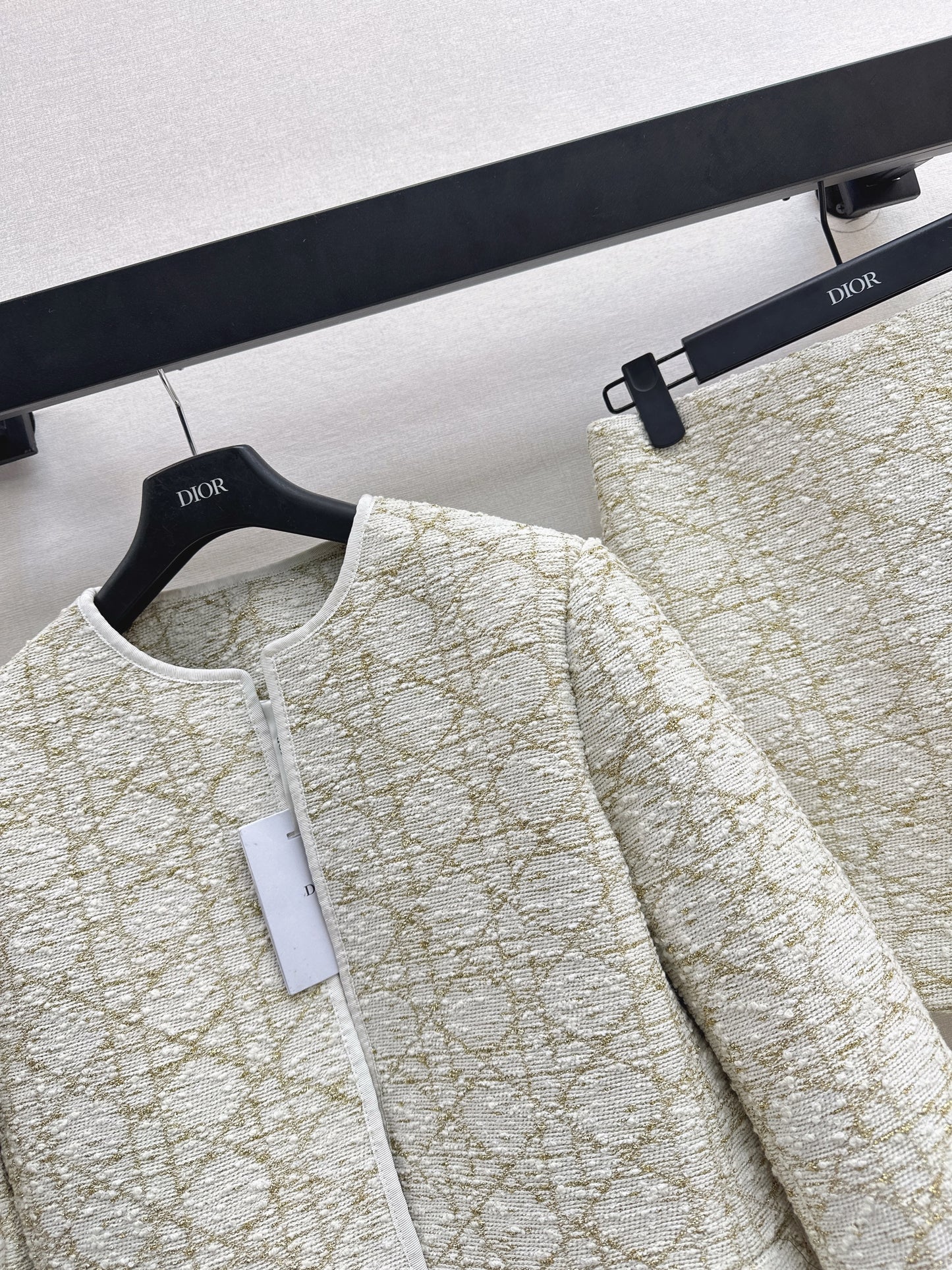 Cannage Pattern Suit