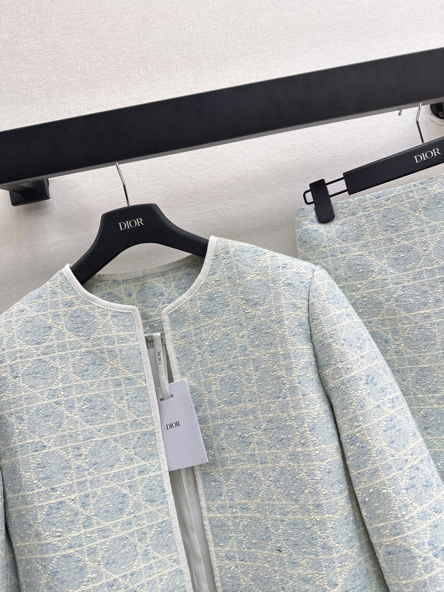 Cannage Pattern Suit