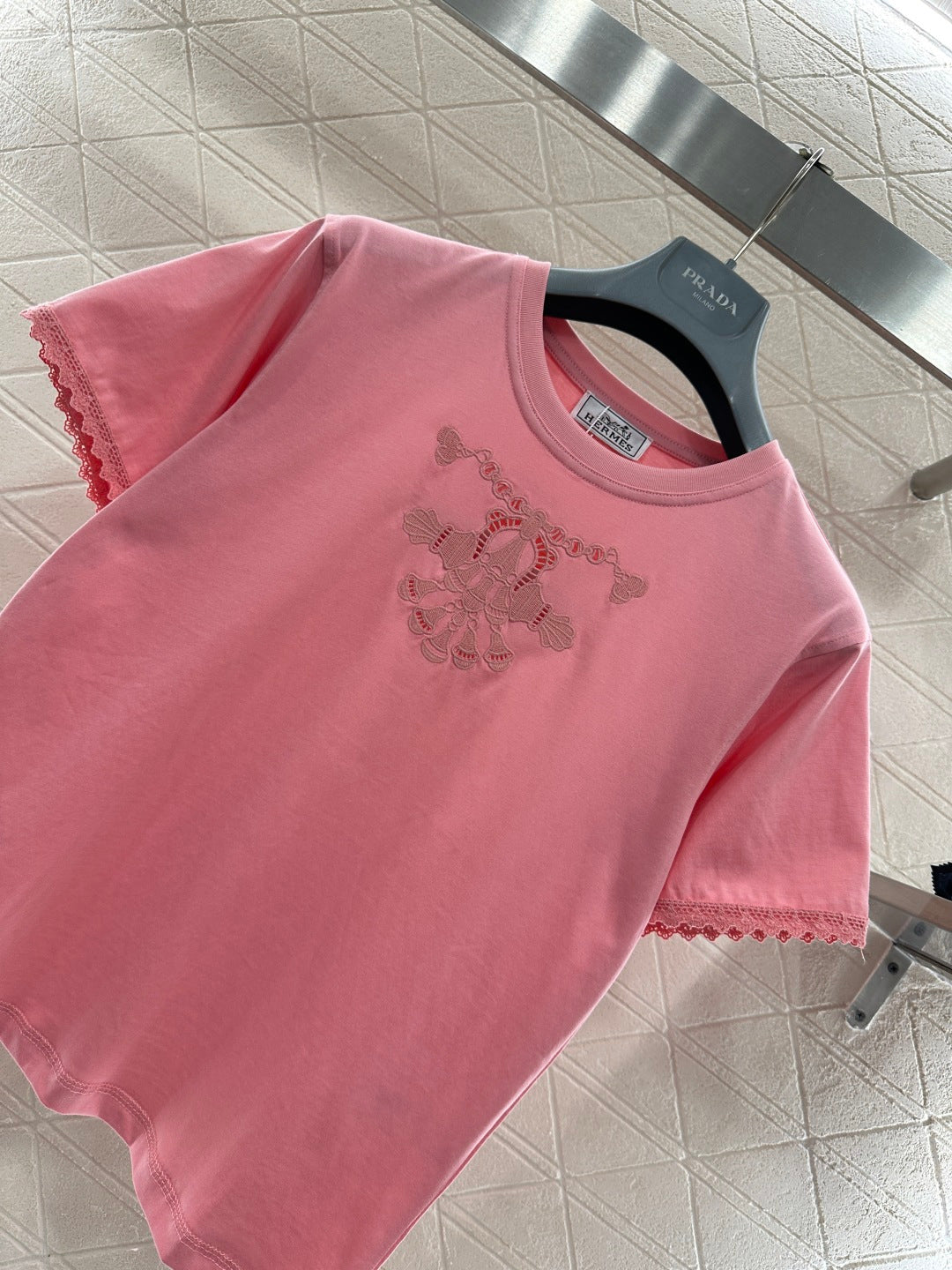 Herme Embroidered Logo T-shirt