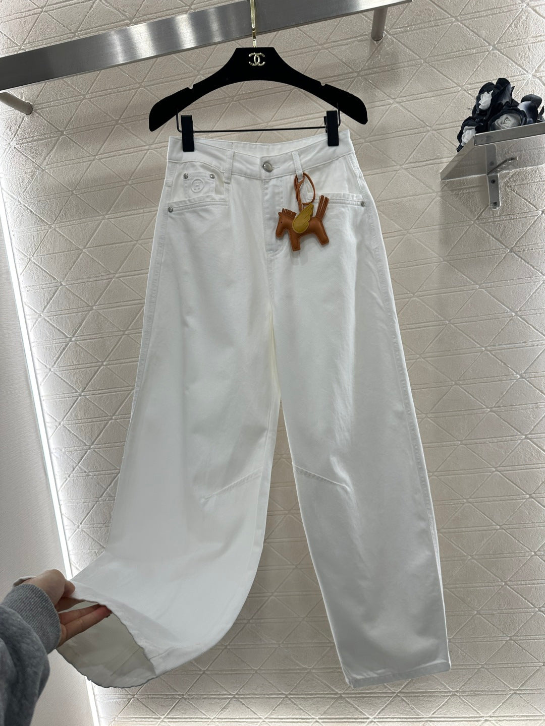 Curved Blade Pants