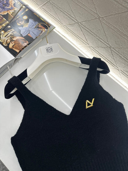 V-neck Knit Vest
