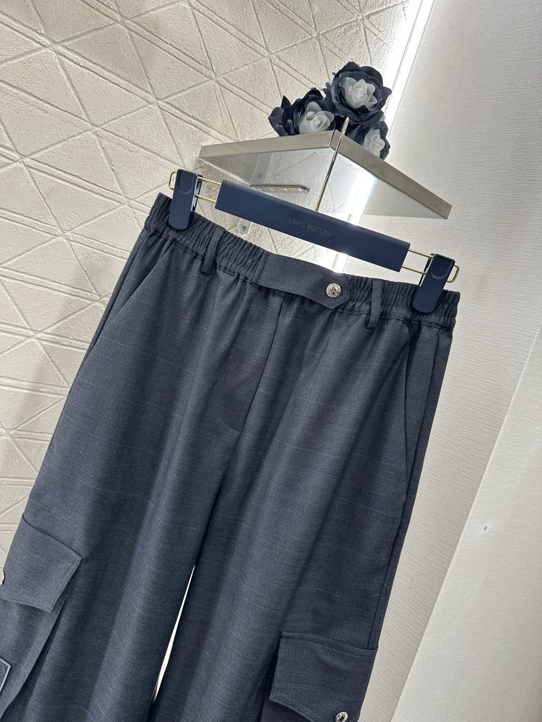 Cargo Wide-Leg Straight-Leg Pants