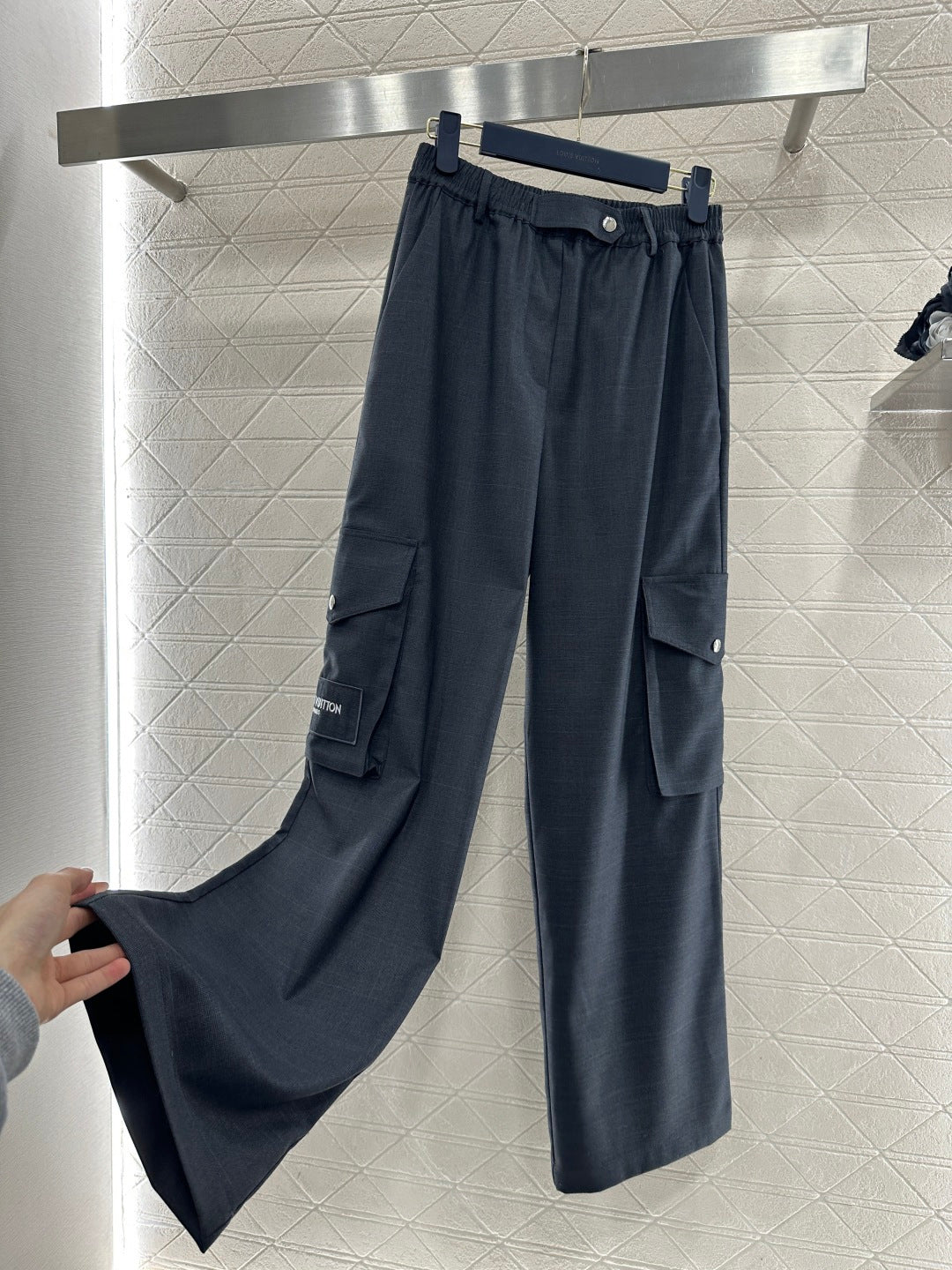 Cargo Wide-Leg Straight-Leg Pants