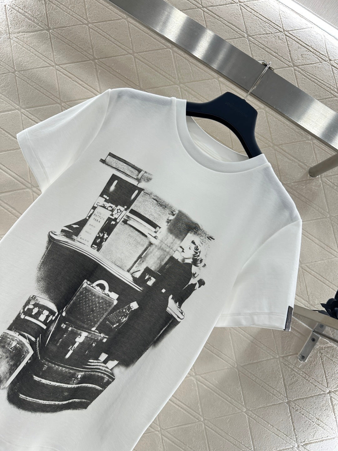 Printed Portrait T-shirt with Bags