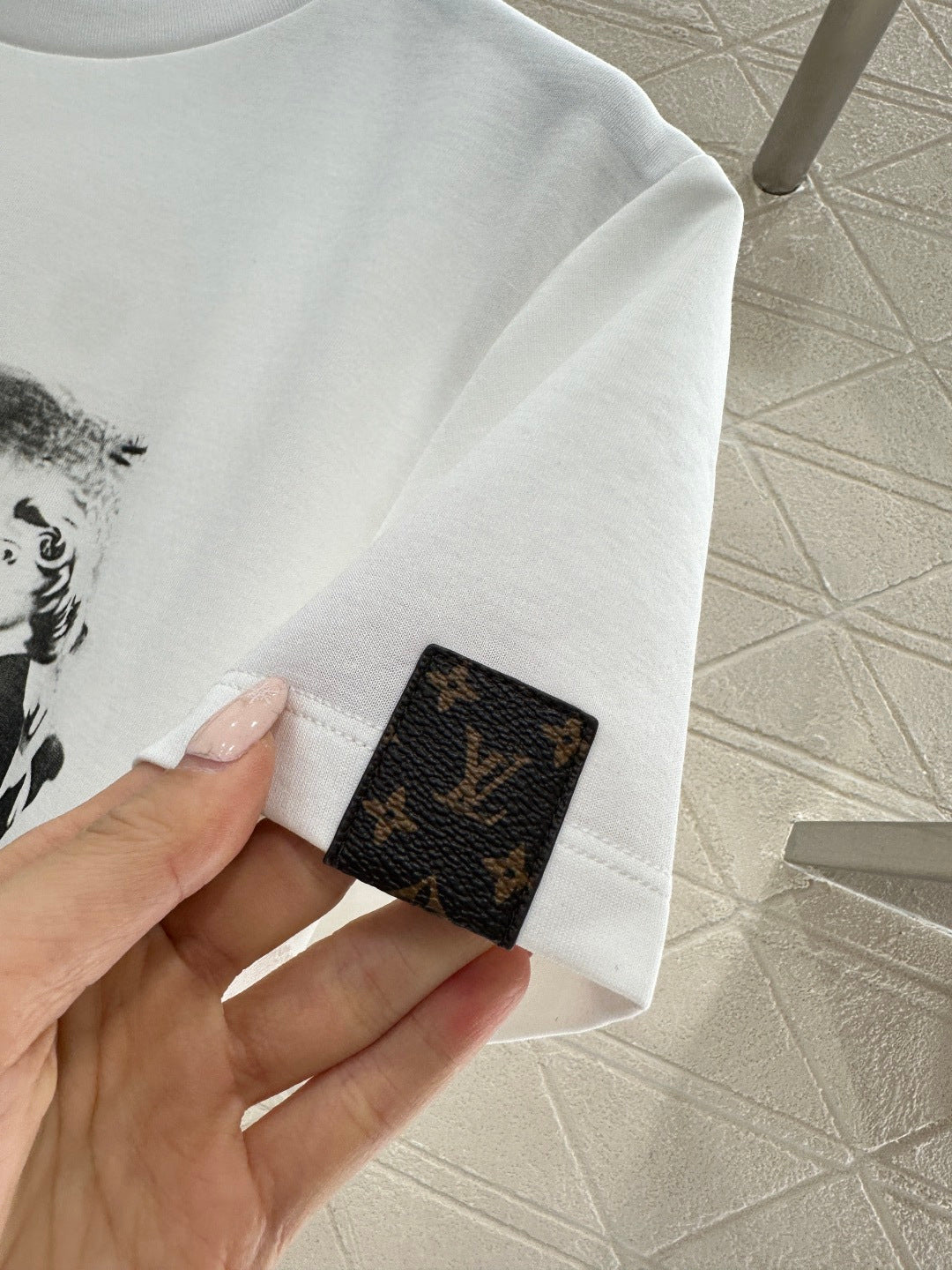Printed Portrait T-shirt with Bags