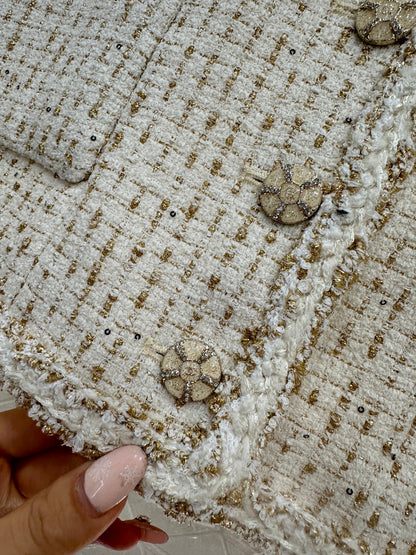 Patchwork Jacket with Hemmed Edges