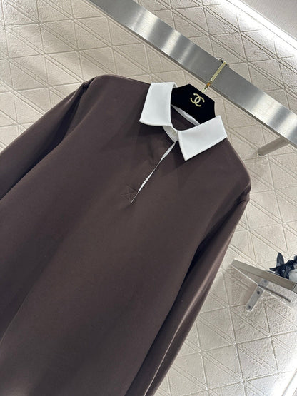 Long-sleeved top with collared design