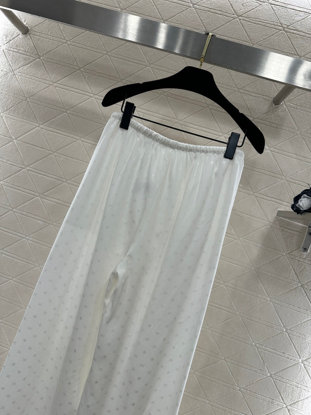Jacquard Pattern Wide-Leg Trousers