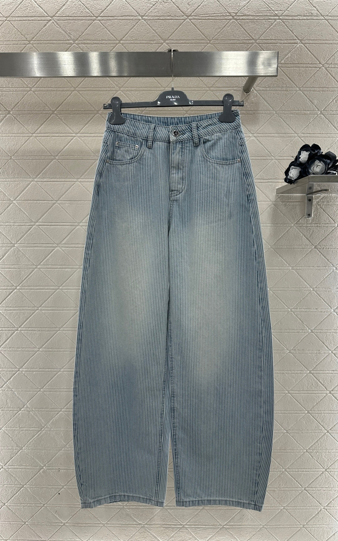 Striped Curved Blade Jeans