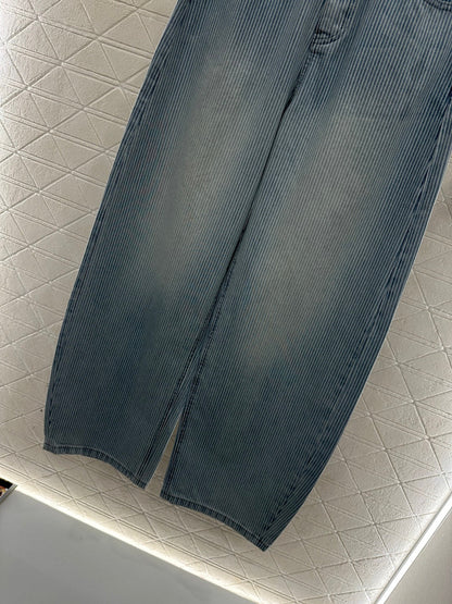 Striped Curved Blade Jeans