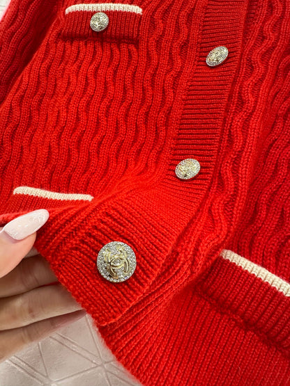 Wave Pattern Short Knit Cardigan